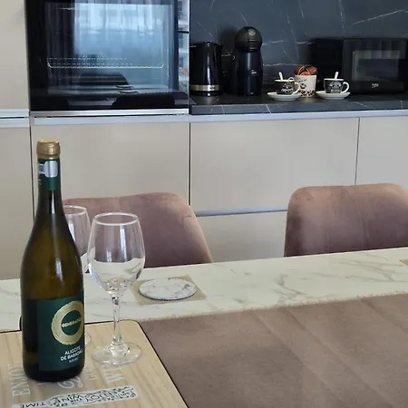 Apartment Inception26 By The Sea -mamaia Nord *