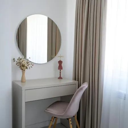 Apartment Inception26 By The Sea -mamaia Nord Navodari