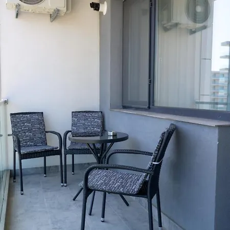 Inception26 By The Sea -mamaia Nord Apartman *